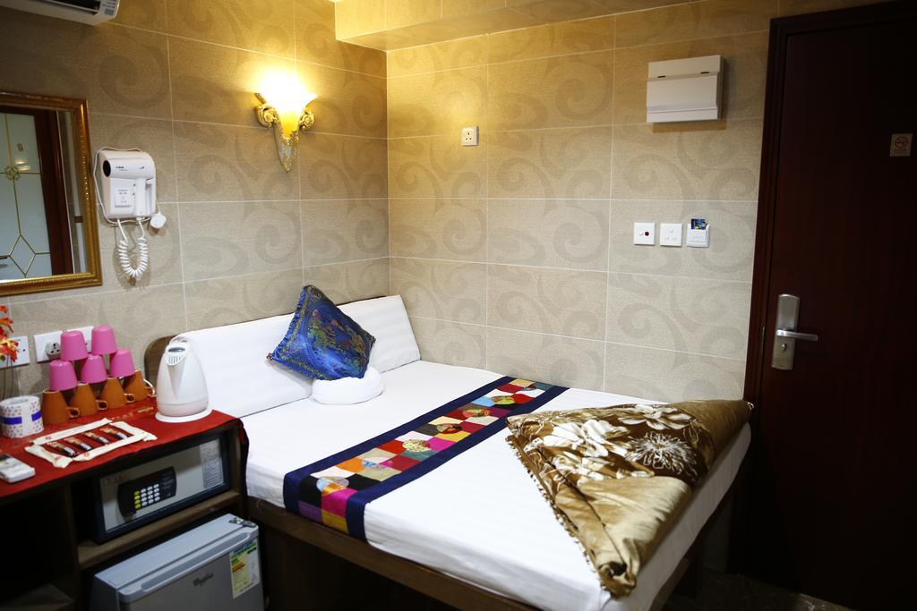 Sandhu Guest House Hong Kong Room photo
