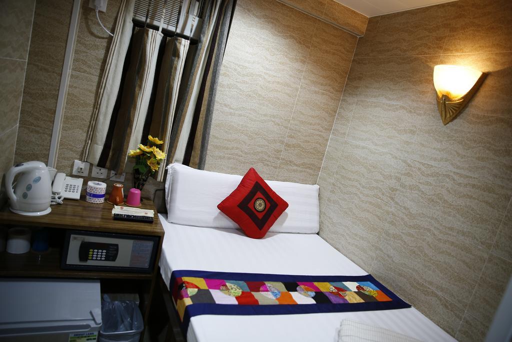 Sandhu Guest House Hong Kong Room photo