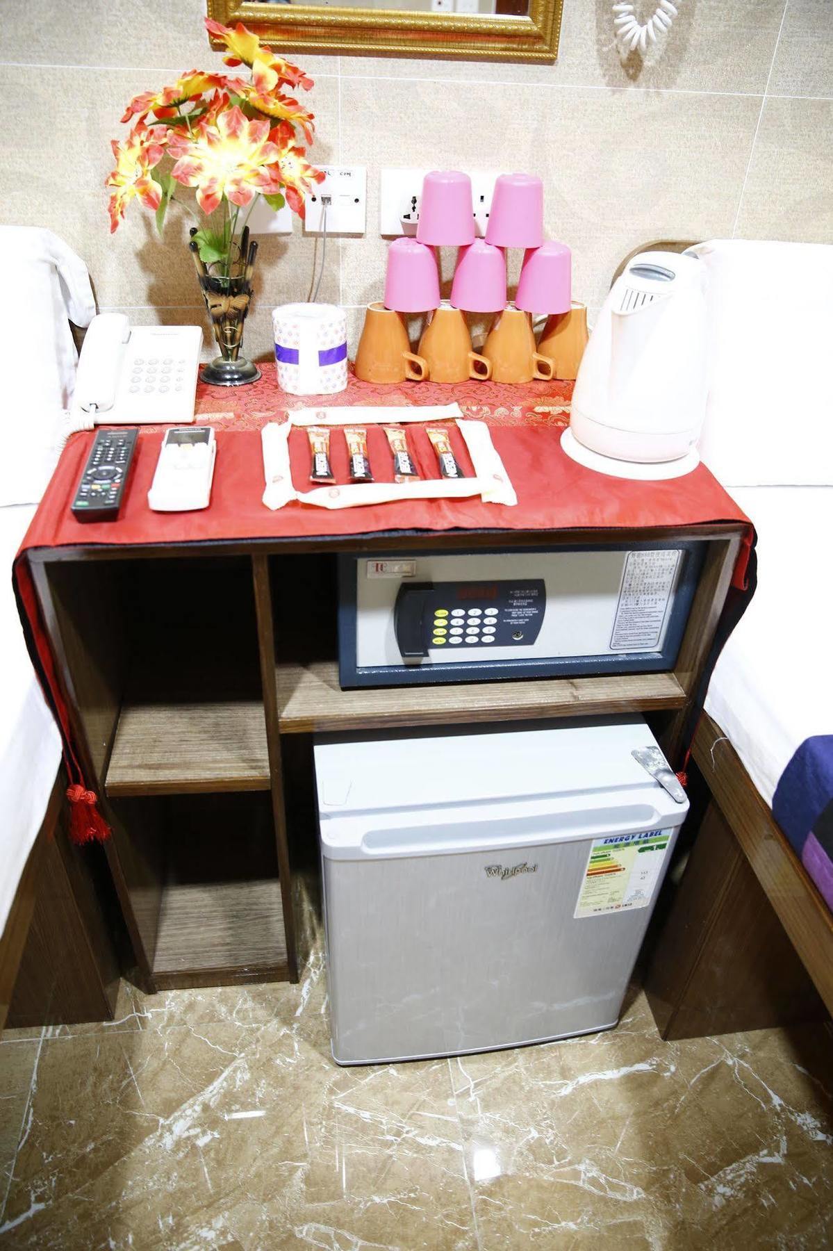 Sandhu Guest House Hong Kong Exterior photo