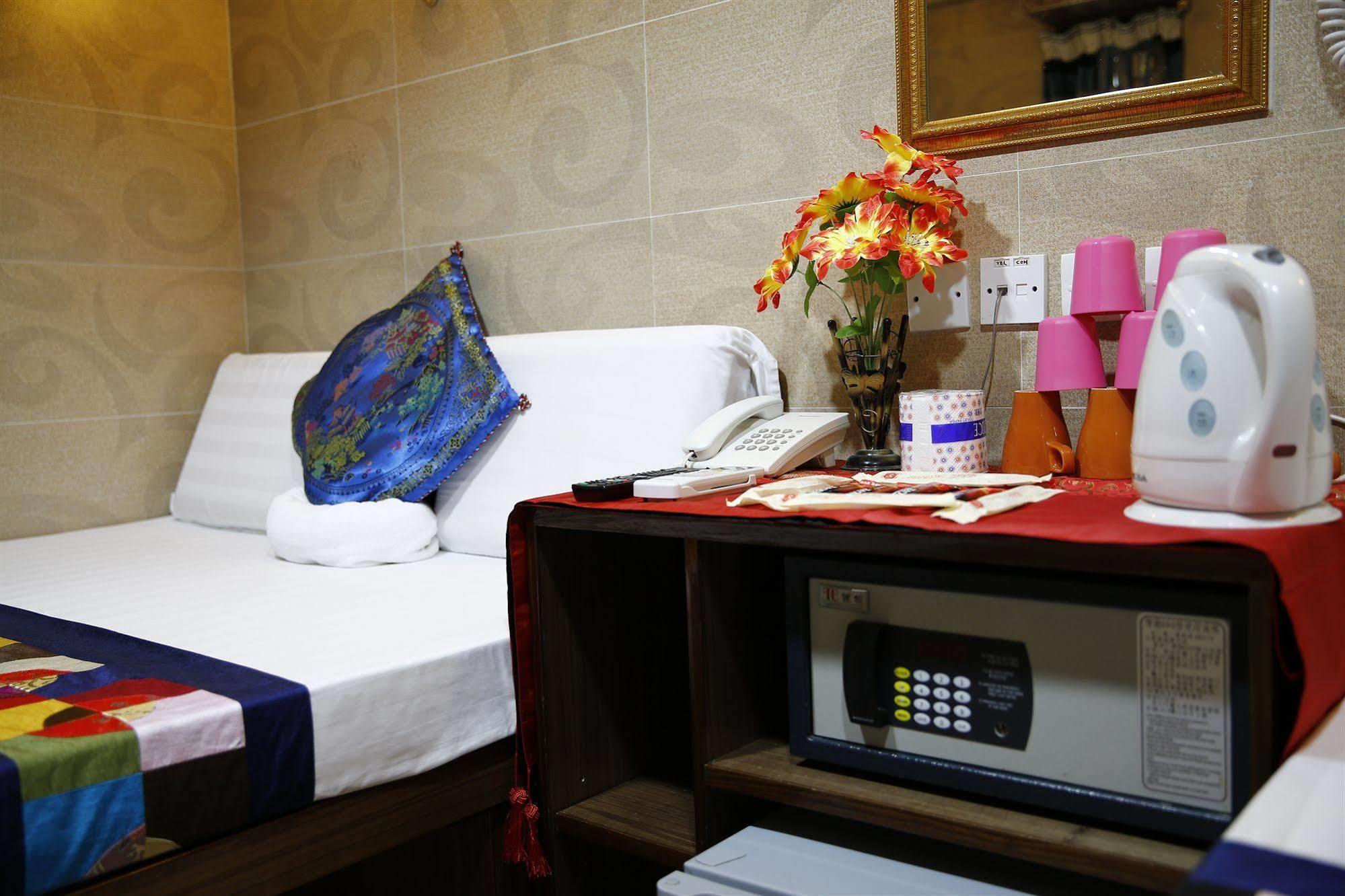 Sandhu Guest House Hong Kong Exterior photo