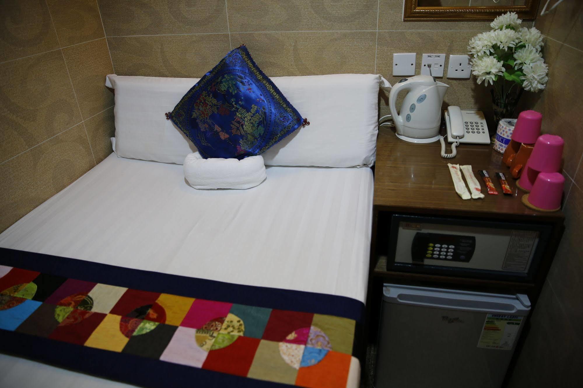 Sandhu Guest House Hong Kong Exterior photo