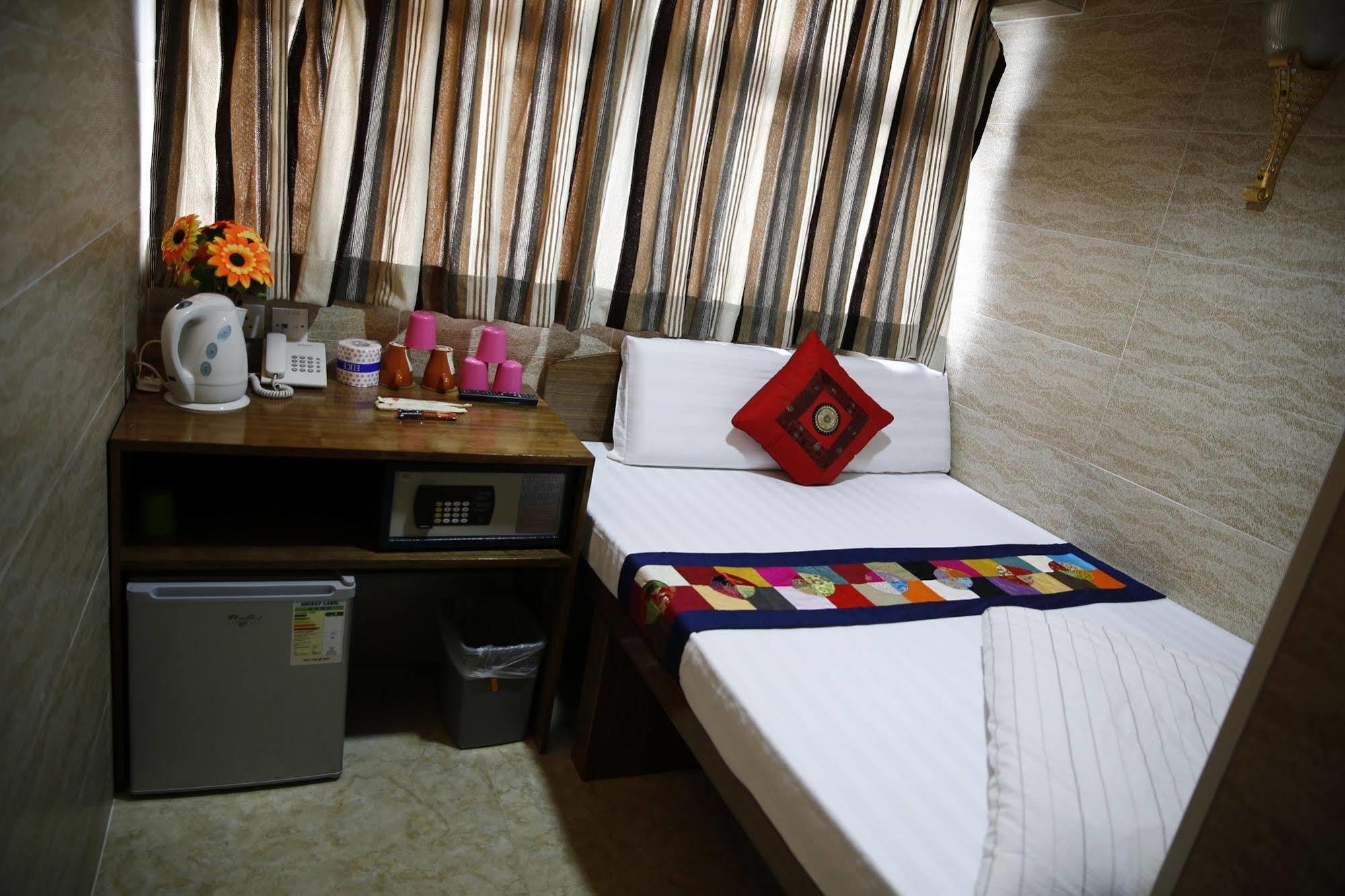 Sandhu Guest House Hong Kong Exterior photo