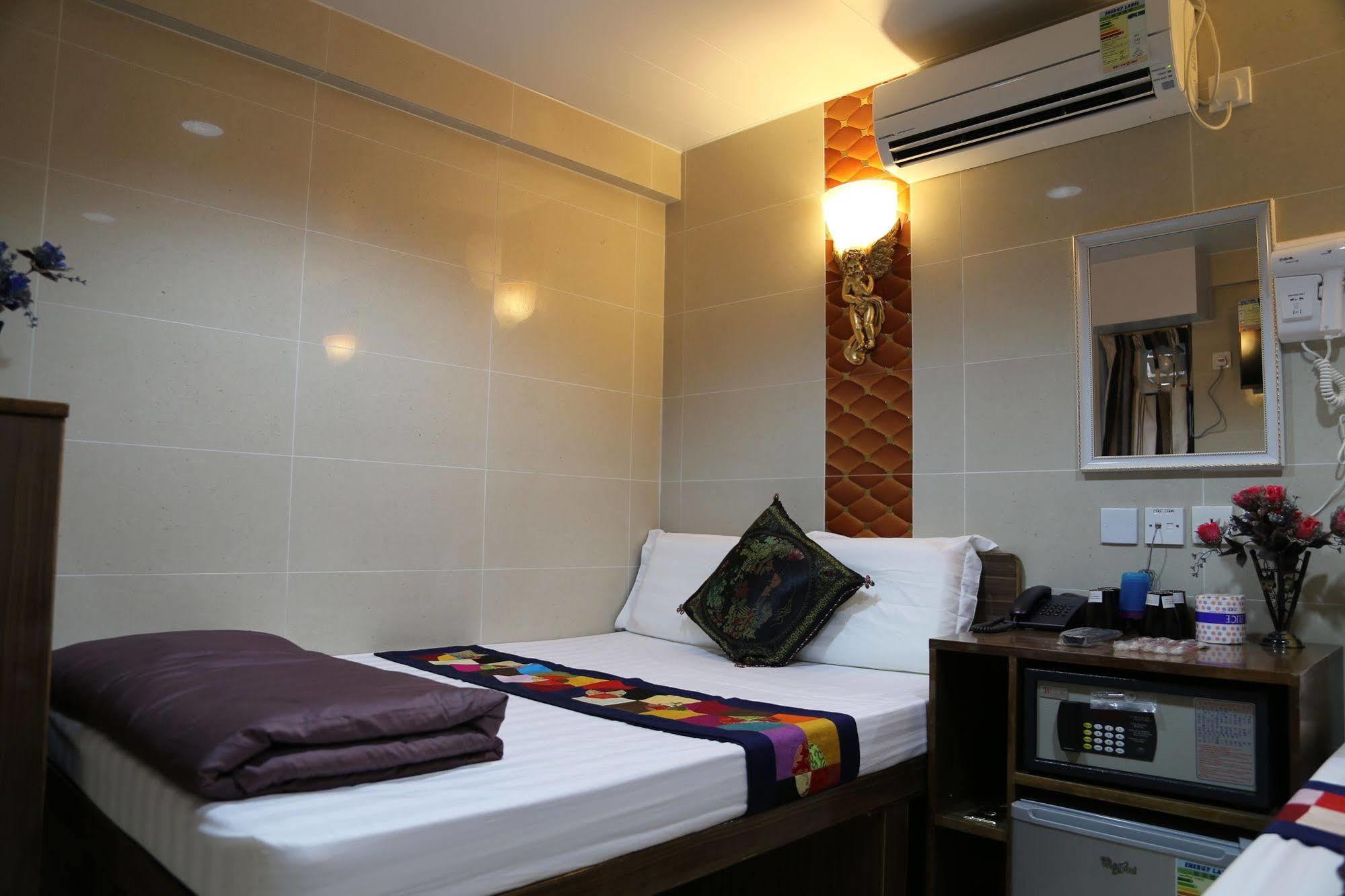 Sandhu Guest House Hong Kong Exterior photo