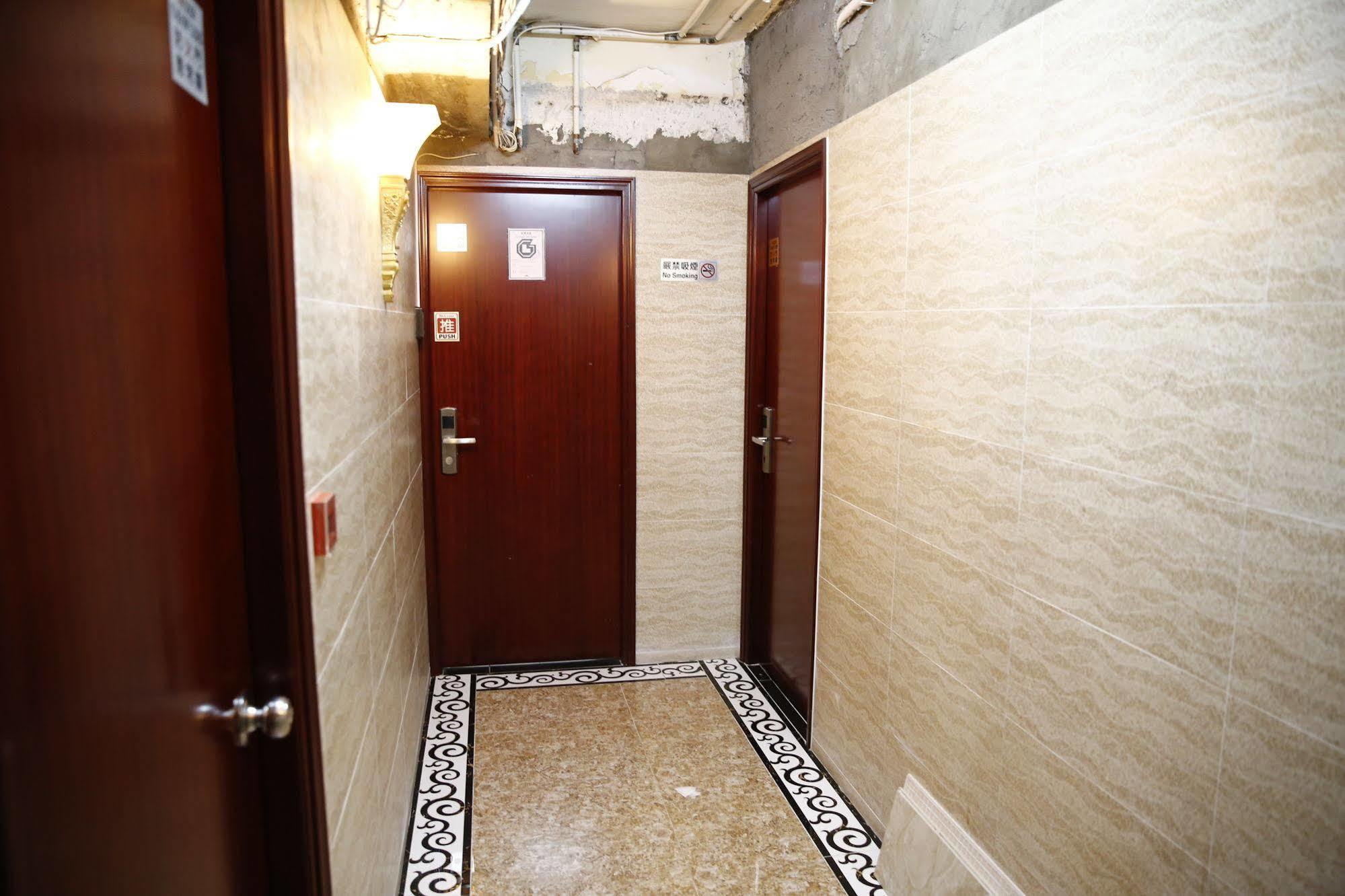 Sandhu Guest House Hong Kong Exterior photo